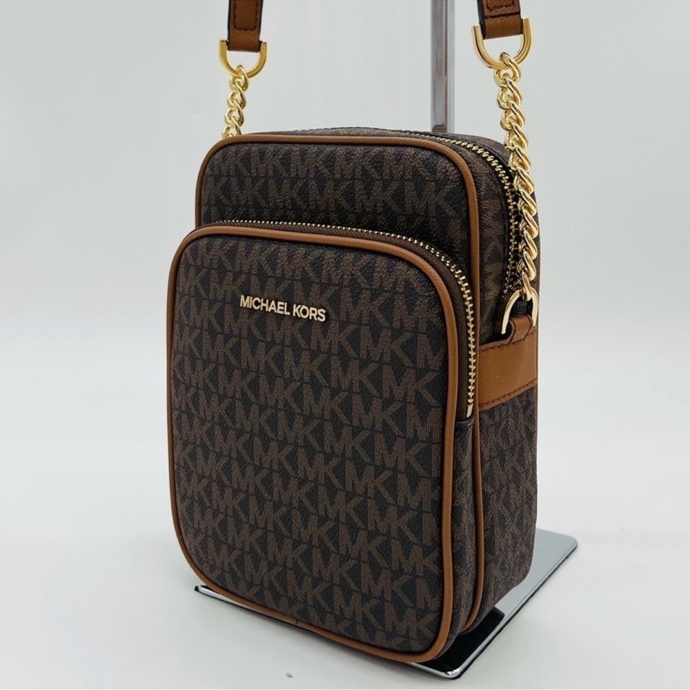 Michael Kors Medium NS Chain Xbody
Bag Brown - Picture 3 of 11